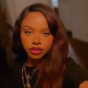 Meet your Posher, Armani